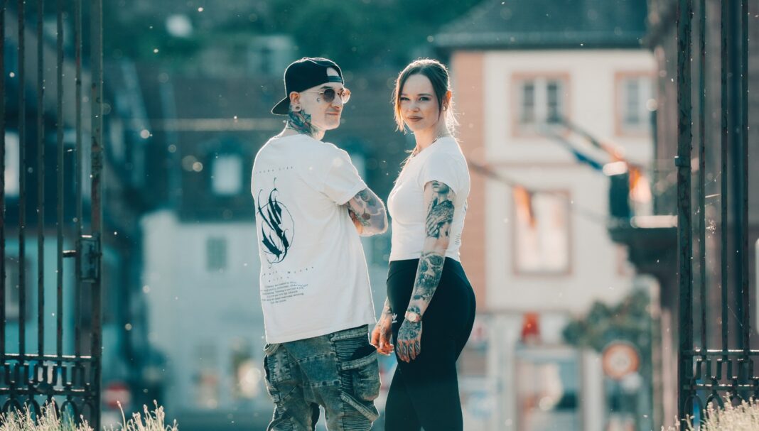 schwarzweisstattoo-header-1
